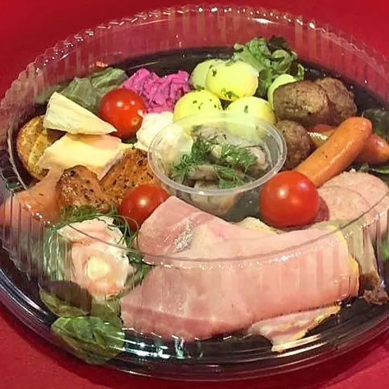 Färdig julbordstallrik